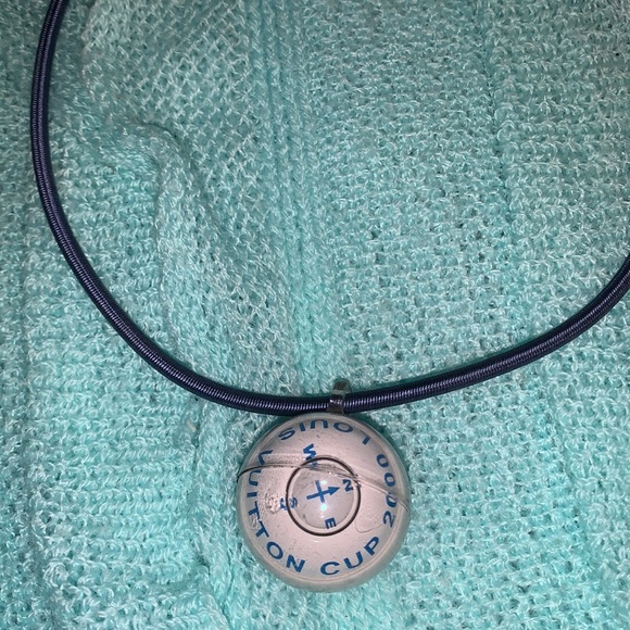 Louis Vuitton Cup 2000 necklace - Picture 3 of 4